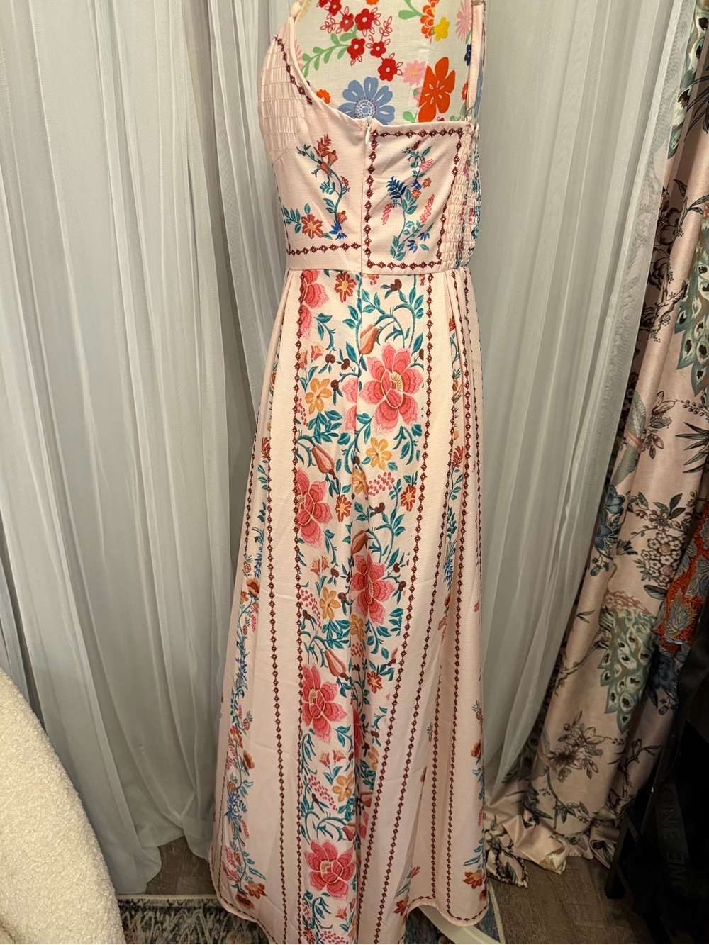 Floral Blush Pink Maxi Dress - Picture 5 of 9